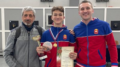 Челябинский саблист впервые победил на всероссийском турнире по фехтованию