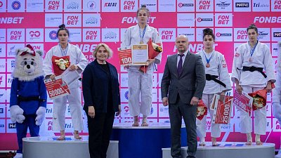 Челябинская дзюдоистка Ева Огнивова завоевала золото первенства России