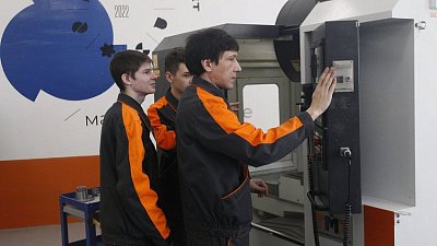 Пять предприятий Челябинской области откроют корпоративные центры опережающей подготовки