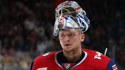 Трагедия в Кубке Гагарина: голкипер «Локомотива» совершил курьезную ошибку (видео)