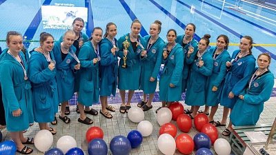 Ватерполистки «Уралочки» из Златоуста завоевали серебро первенства России