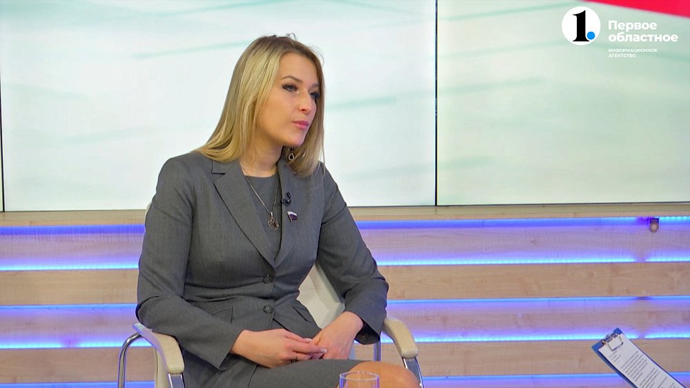 В программе «Есть вопрос» обсудили поддержку педагогов