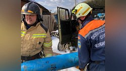 Груженный баллонами с пропаном грузовик «Урал» врезался в дом