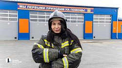 Жарко и экстремально: на челябинских журналистов надели 35‑килограммовые боевки