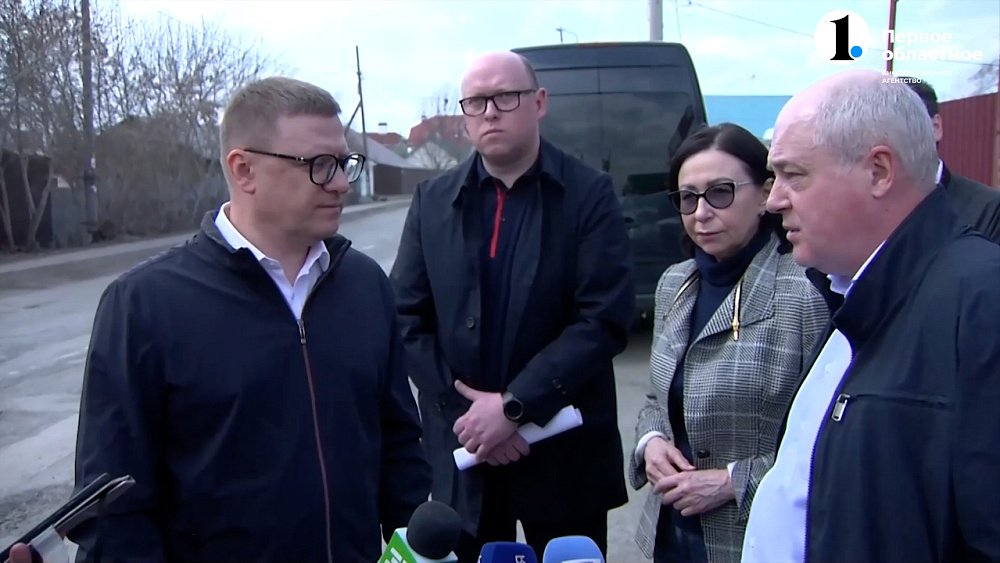 Губернатор осмотрел проблемные дороги Челябинска