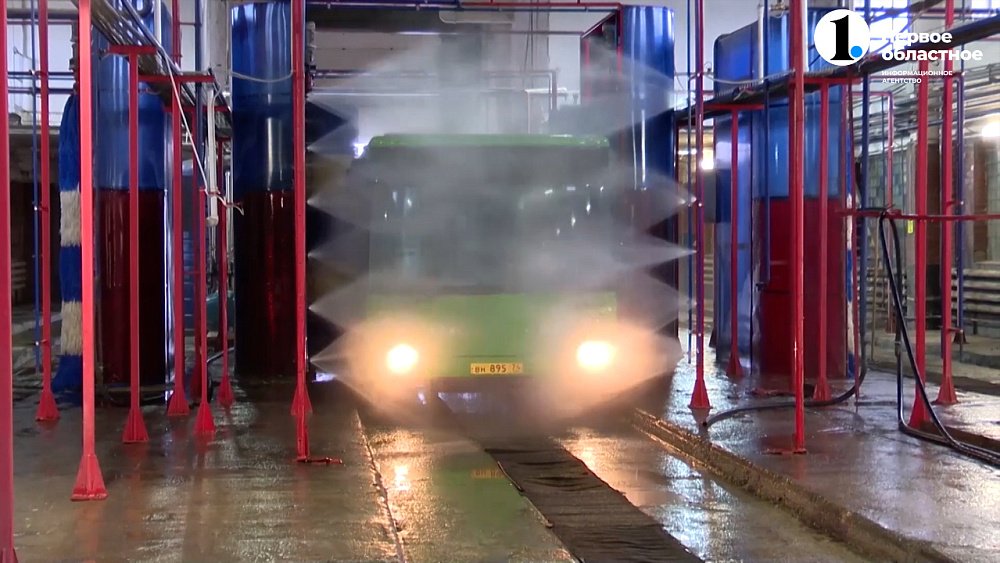 В Челябинских зеленых автобусах поддерживают чистоту