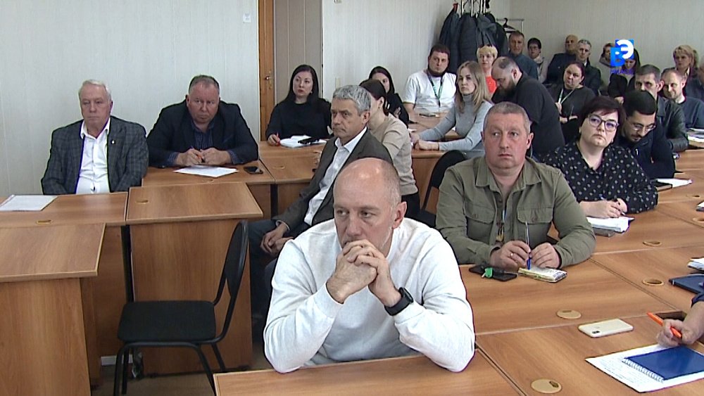 В Миассе проходит общегородской субботник