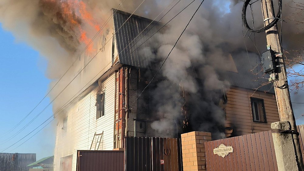 В Челябинске скончался многодетный отец, спасавший детей из пожара