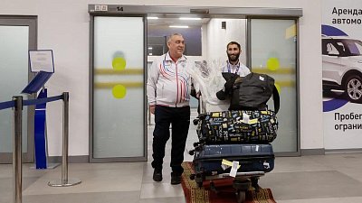 Боксер Эдмонд Худоян вернулся в Челябинск после победы на чемпионате Европы