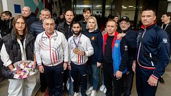 Боксер Эдмонд Худоян вернулся в Челябинск после победы на чемпионате Европы