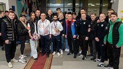 Боксер Эдмонд Худоян вернулся в Челябинск после победы на чемпионате Европы