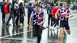 Студенты ЮУрГУ выиграли легкоатлетическую эстафету в Челябинске