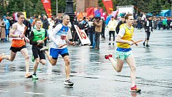 Студенты ЮУрГУ выиграли легкоатлетическую эстафету в Челябинске