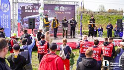 По кочкам и немаленьким бугорочкам — в Челябинске провели триал‑гонки