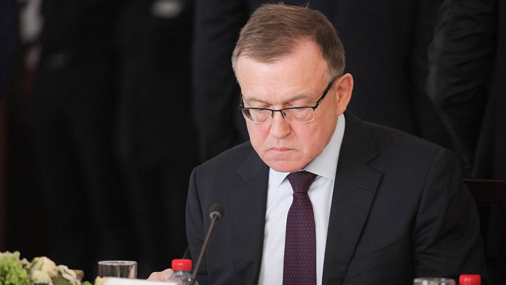 Павел Рыжий покинул должность министра промышленности, новых технологий и природных ресурсов Челябинской области