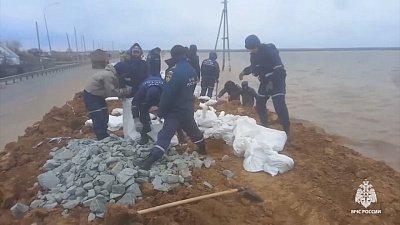 Аэромобильная группировка МЧС из Челябинской области работает в Тюмени