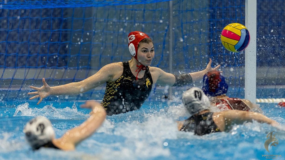 Ватерпольный клуб «Динамо-Уралочка» вышел в финал чемпионата России