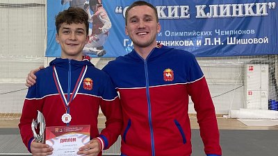 Челябинец Олег Баландин завоевал серебро на всероссийском турнире по фехтованию