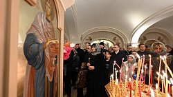 Алексей Текслер с семьей в праздник Пасхи посетил Христорождественский собор