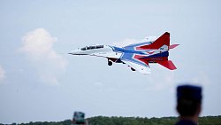 Высший пилотаж: показываем лучшие кадры авиагруппы «Стрижи»