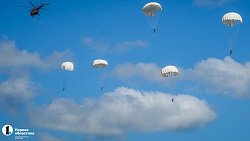 Честь и мужество: подборка фото ко Дню создания Вооруженных сил РФ