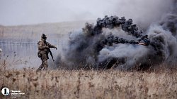 Честь и мужество: подборка фото ко Дню создания Вооруженных сил РФ