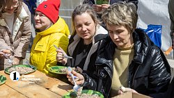 #ОтдохнуИпоеду! На трассе А‑310 в Челябинской области прошла акция для дальнобойщиков