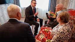 Губернатор Алексей Текслер встретился с магнитогорскими ветеранами