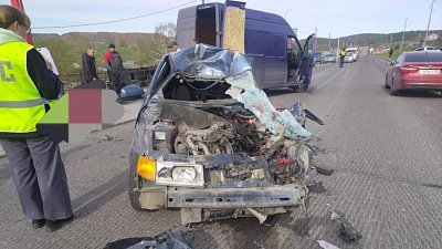 В Сатке водитель легковушки погиб в аварии с ПАЗом