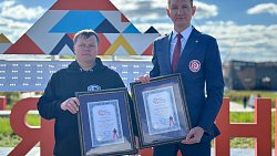 В Магнитогорске развернули гигантскую георгиевскую ленту