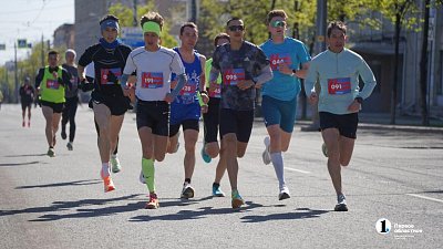 Около полутора тысяч челябинцев вышли на старт «Бокс забега»