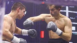 Андрей Стоцкий одержал победу в главном бою на вечере бокса «Танкоград» в Челябинске