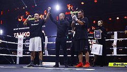 Андрей Стоцкий одержал победу в главном бою на вечере бокса «Танкоград» в Челябинске