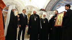 Митрополит Челябинский и Миасский Алексий удостоен высокой награды Русской православной церкви
