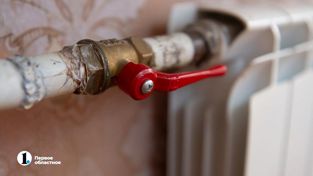 Несколько городов Челябинской области продлили отопительный сезон