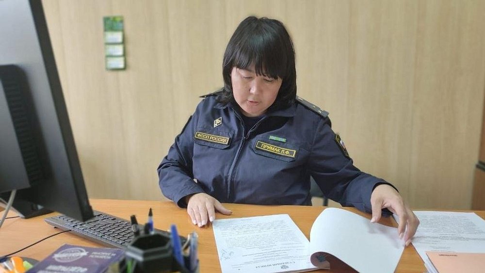 В Челябинской области судебный пристав отговорила пенсионерку переводить деньги мошенникам