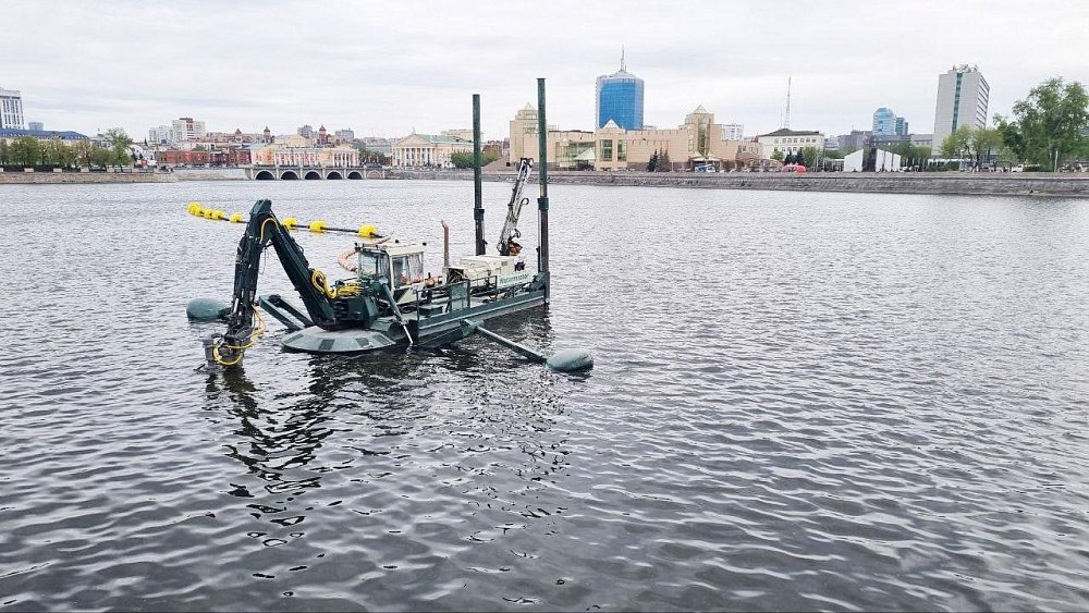 Чистку реки Миасс в Челябинске возобновят в середине июня
