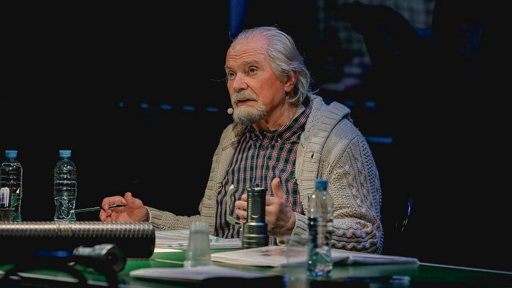 В Челябинске покажут спектакль «12» с Никитой Михалковым 