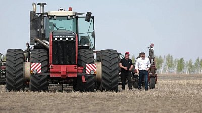 Непогода не повлияла на посевную кампанию в Челябинской области
