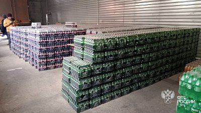 В Челябинскую область не дали ввезти 115 тысяч бутылок немаркированной газировки