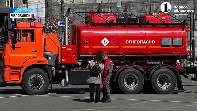 В Челябинске показали новейшую дорожную технику