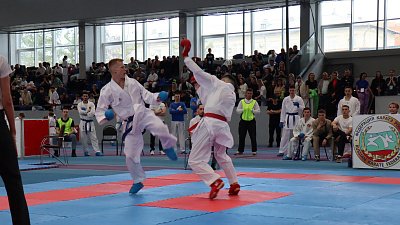Более 1000 каратистов собрал Кубок Танкограда в Челябинске