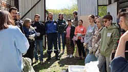 В Миассе провели субботник в старинном особняке