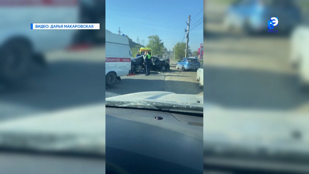 На улице 60 лет Октября произошло ДТП