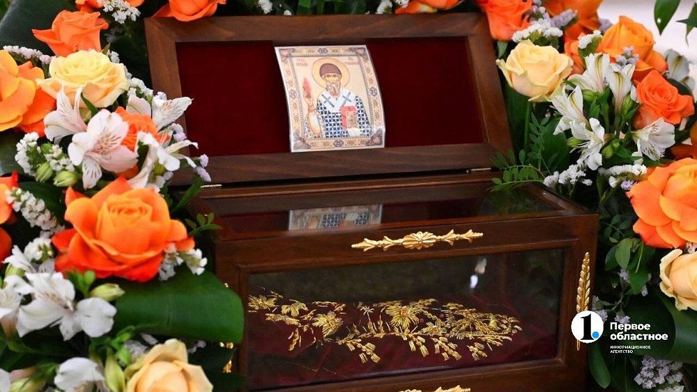 Башмачок и икону святителя Спиридона Тримифунтского привезли в Челябинск