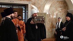 Башмачок и икону святителя Спиридона Тримифунтского привезли в Челябинск