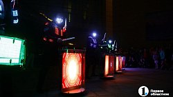 Браслеты из кольчуги, кровавые истории и рок-концерт: как челябинцы провели ночь в музеях