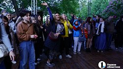 Браслеты из кольчуги, кровавые истории и рок-концерт: как челябинцы провели ночь в музеях