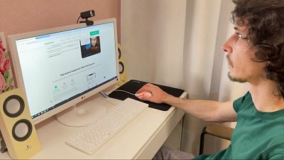 Южноуральцев призывают следить за тем, что делают их дети в интернете