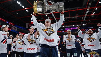 Хоккеист «Металлурга» Данила Юров привезет Кубок Гагарина в Челябинск